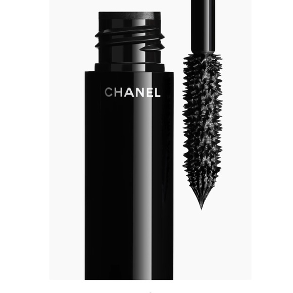 Chanel Le Volume De Chanel Mascara Noir Black - Picture 2 of 5